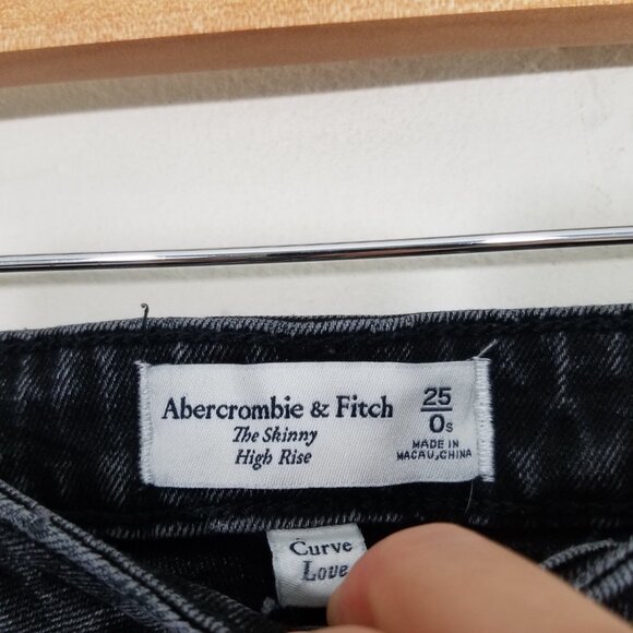 Abercrombie & Fitch Two Tone The Skinny High Rise Jeans Size 2s/25 - Picture 3 of 6
